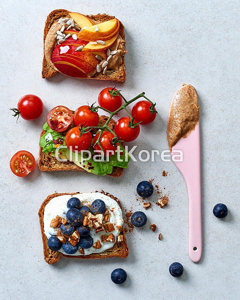 사람없음,슈퍼푸드,스튜디오,슬라이스,실내,아침식사,요리,음식,주메뉴,채소,천도복숭아,토마토,토스트,펼치기,하이앵글,해외포토... 