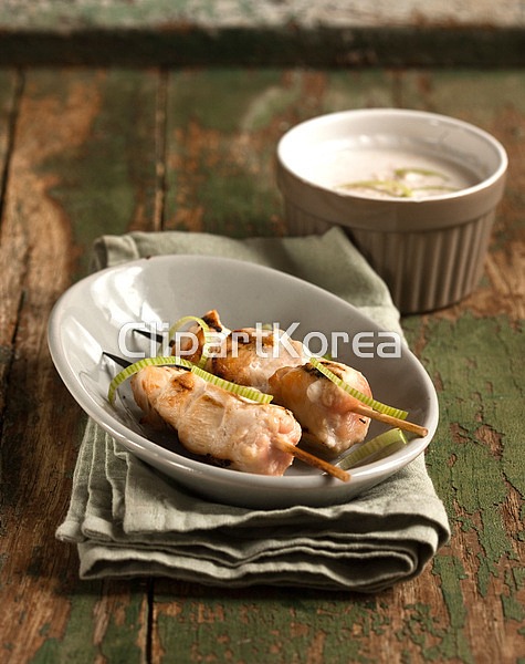 해외작가포토 - 클립아트코리아 :: 통로이미지(주) __적합한콘텐츠,건강,꼬치,닭고기,동양음식,사테,소스,아시아,요리,웰빙,육류,전통,주메뉴... 