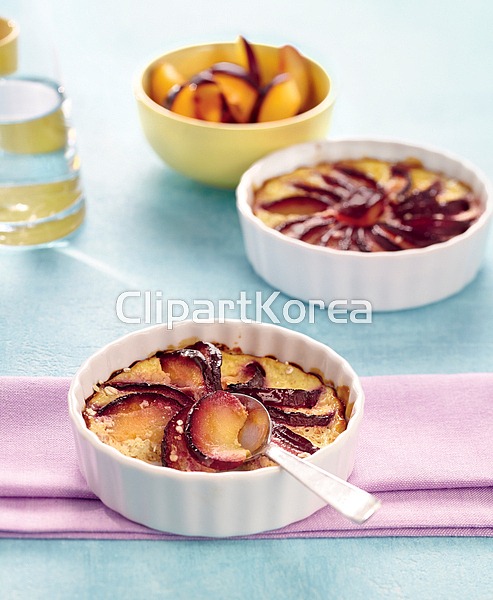 해외작가포토 - 클립아트코리아 :: 통로이미지(주) __적합한콘텐츠,가을,과일,디저트,앙트르메,요리,자두,케이크,클라푸티,패스트리,해외포토... 