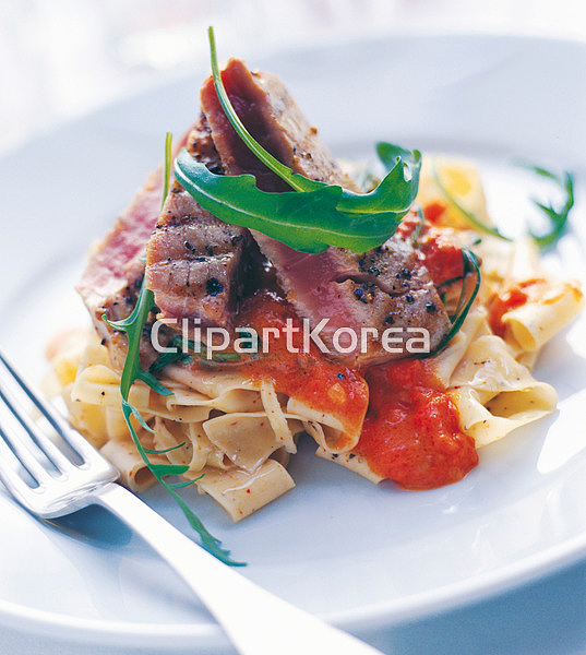 해외작가포토 - 클립아트코리아 :: 통로이미지(주) __적합한콘텐츠,계절,다랑어,루꼴라,면류,비타민,사람없음,생선,생선요리,스튜디오,실내... 