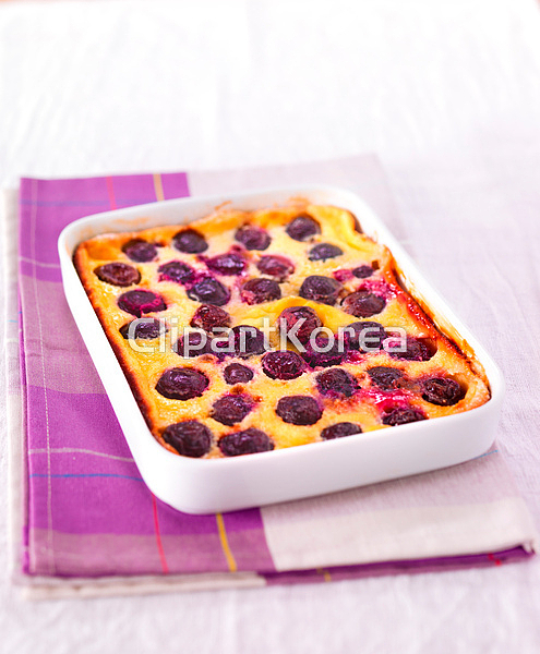 해외작가포토 - 클립아트코리아 :: 통로이미지(주) __적합한콘텐츠,가족,과일,디저트,사람없음,요리,음식,체리,케이크,클라푸티,패스트리,해외포토... 