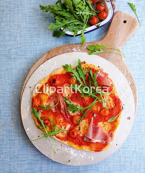 해외작가포토 - 클립아트코리아 :: 통로이미지(주) 루꼴라,사람없음,소시지,스튜디오,실내,오버헤드앵글,요리,육류,음식,토마토,피자,하이앵글... 