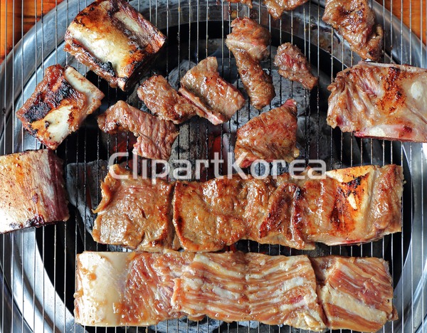 굽기,갈비,소고기,이동갈비,양념갈비,석쇠,숯불,식당,포천군,경기도 / tc00240074581 / JPG - 멤버십 국내작가포토