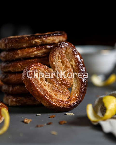 해외작가포토 - 클립아트코리아 :: 통로이미지(주) 감귤류,굽기,노란색,달콤함,대리석,디저트,레몬,밀대,버터,설탕,애프터눈티,음식,제과제빵... 